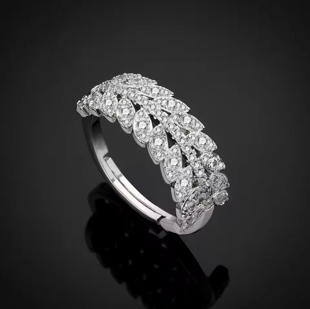 Royal V-Shape Silver Bridal Jewelry Set